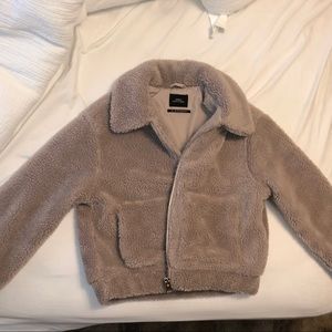 UO Cropped Teddy Jacket